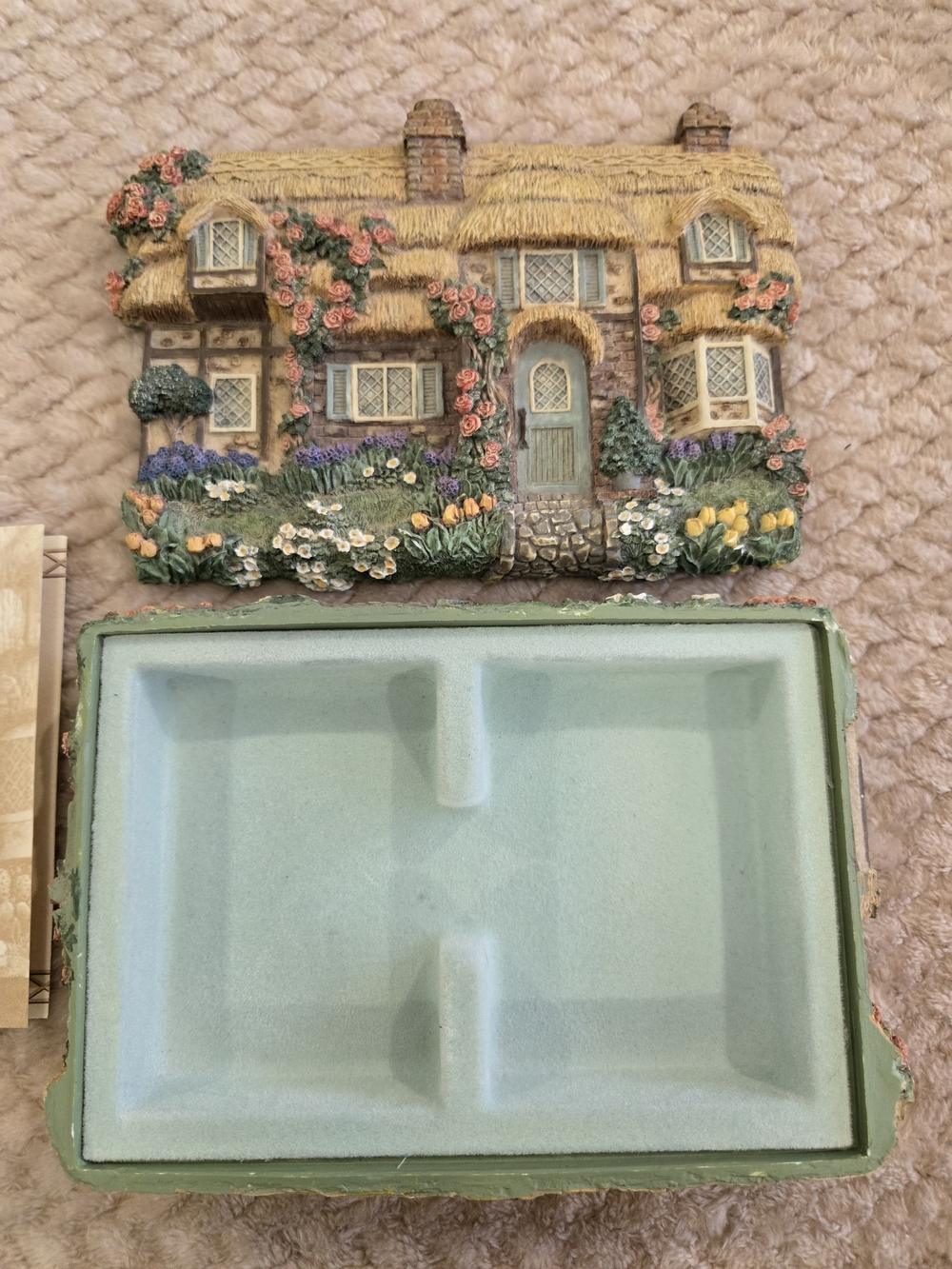 Franklin Mint Cozy Glen Cottage Violet Schwenig Limited Edition Card Box